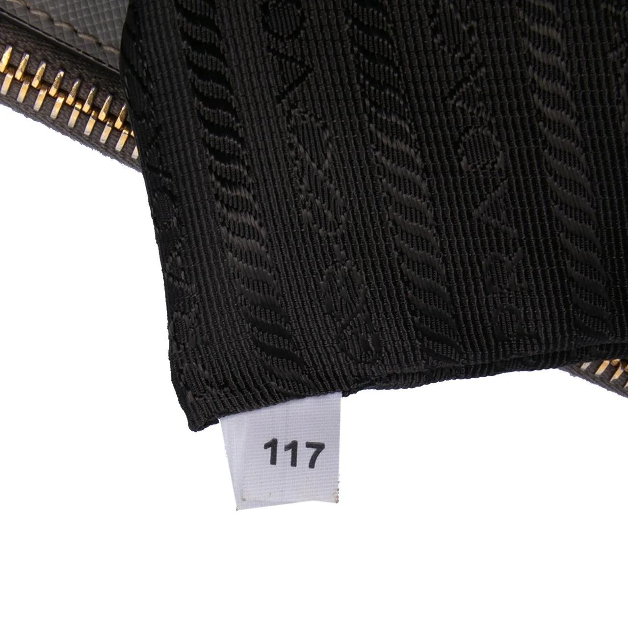 Thumbnail - Prada Hobo Bags - Medium Bicolor Saffiano Lux Galleria Double Zip Sa - Gr. unisize - in Grau - für Damen