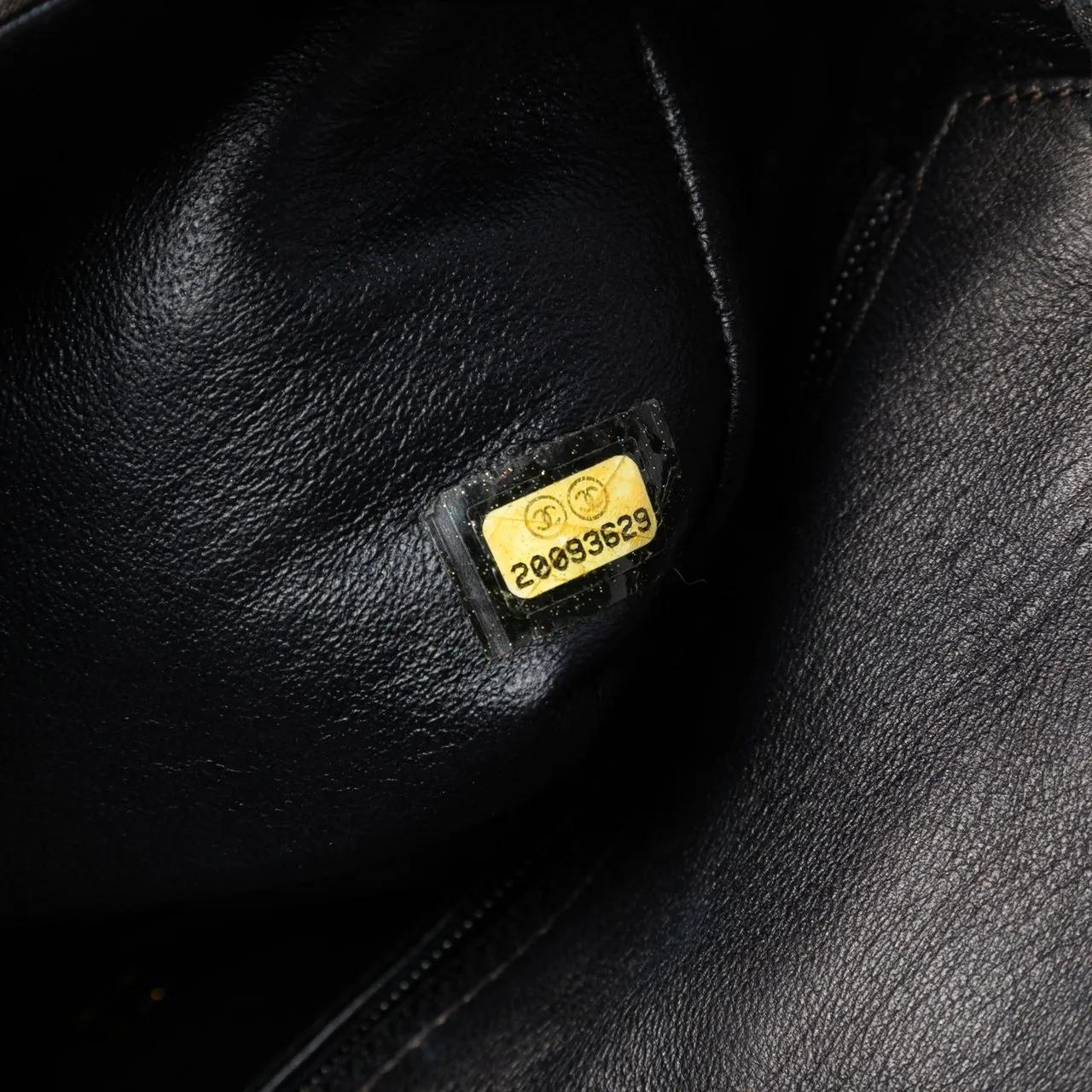 Thumbnail - Chanel Hobo Bags - Small Quilted Iridescent Calfskin Crystal Single F - Gr. unisize - in Schwarz - für Damen