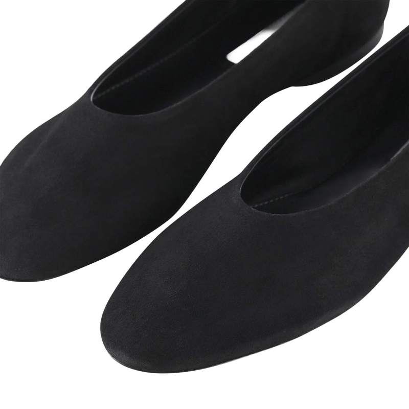 TOTEME Balletschoenen Ballerinas aus Veloursleder schwarz(Image 2)