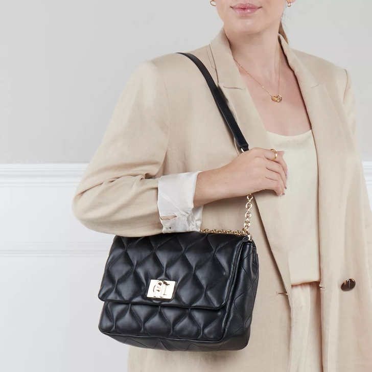 Furla store quilted bag