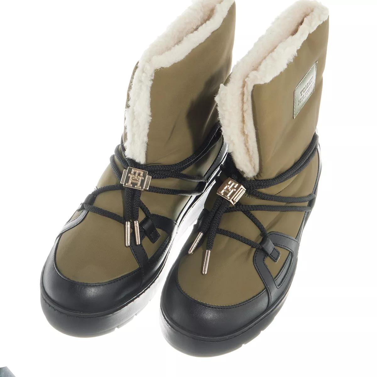 Tommy Hilfiger Boots & laarzen Tommy Essential Snowboot in groen