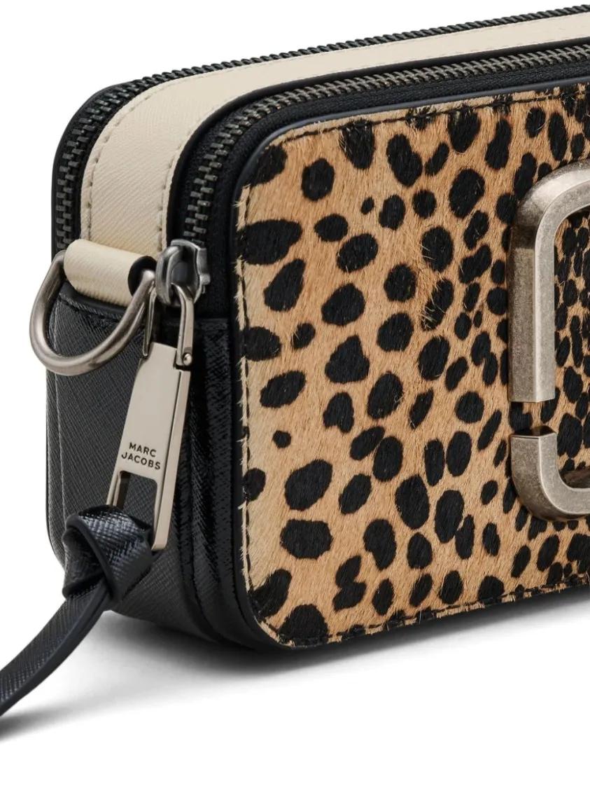 Thumbnail - Marc Jacobs Hobo Bags - Cheetah Print Calf Hair Bag With Adjustable Strap - Gr. unisize - in Braun - für Damen