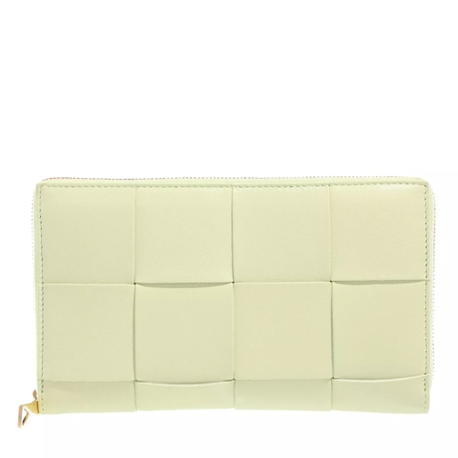 Bottega Veneta Zip Around Wallet Leather Lemon Washed Plånbok med dragkedja