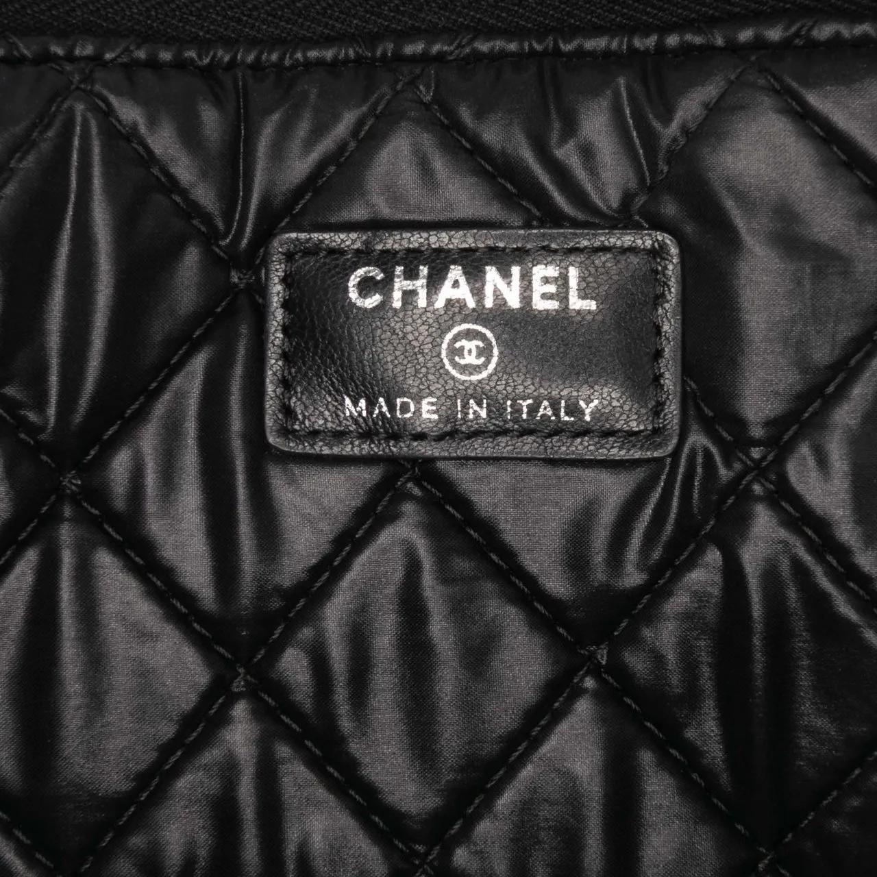 Thumbnail - Chanel Clutches - Large Quilted Patent O Case Clutch - Gr. unisize - in Schwarz - für Damen