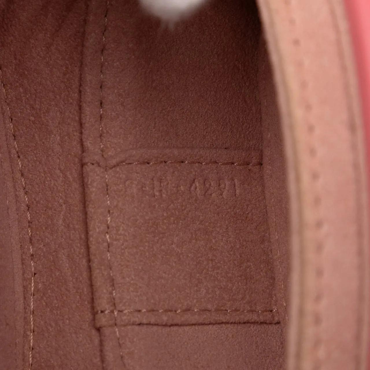 Thumbnail - Celine Crossbody Bags - Calfskin Cuir Triomphe Oval Handbag - Gr. unisize - in Gold - für Damen