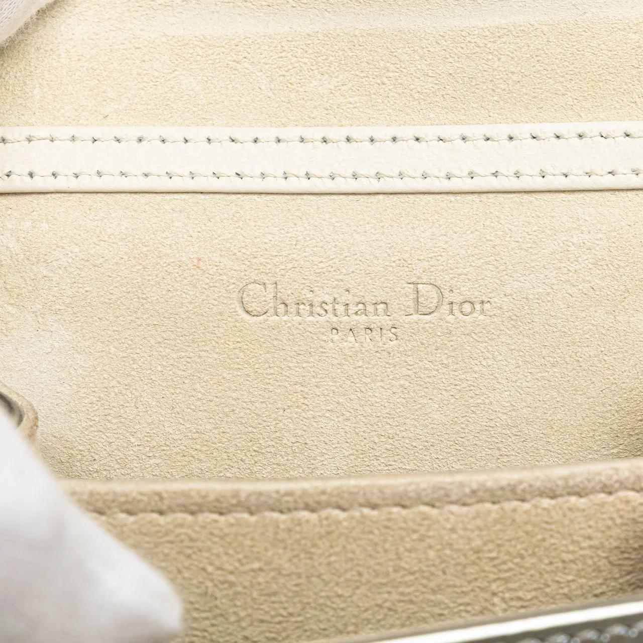 Thumbnail - Christian Dior Hobo Bags - Metallic Studded Calfskin Vertical Diorama - Gr. unisize - in Silber - für Damen