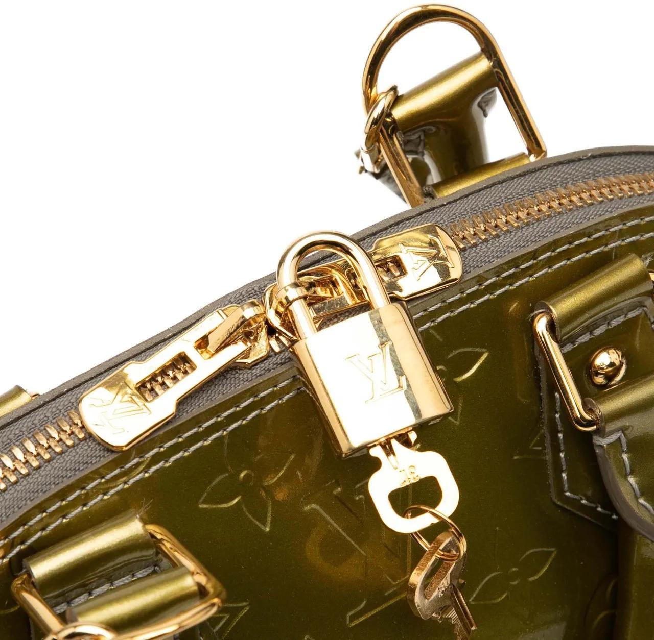 Thumbnail - Louis Vuitton Hobo Bags - Monogram Vernis Alma BB - Gr. unisize - in Grün - für Damen