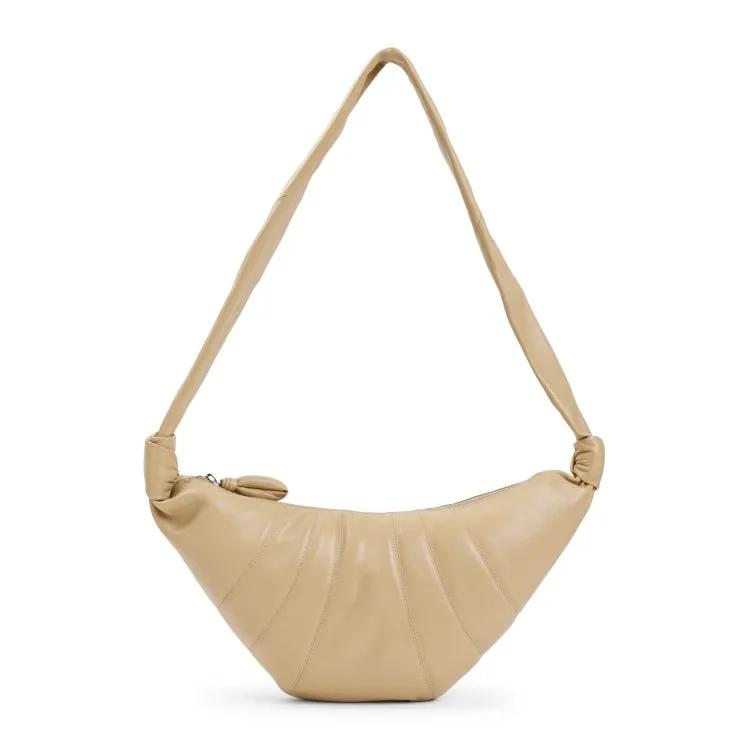 Lemaire Shopper - Leather Medium Croissant Bag - Gr. unisize - in Beige - für Damen