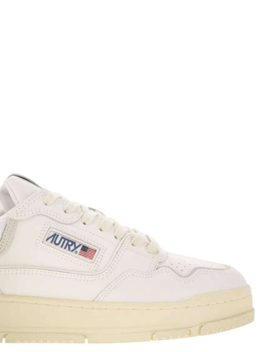 Thumbnail - Autry Low-Top Sneaker - Clc - Leather Sneakers - Gr. 45 (EU) - in Weiß - für Damen