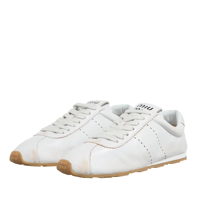 Miu Miu Low-Top Sneakers Bleached Sneakers White