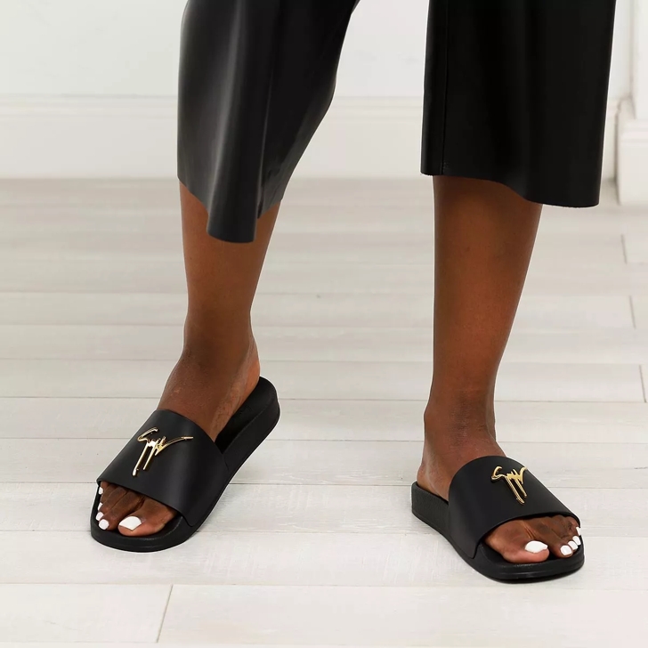 Zanotti slides deals