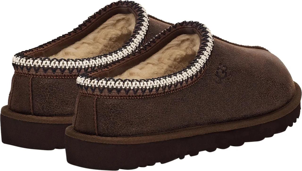 Thumbnail - UGG Slipper & Pantoletten - Ugg Tasman Distressed Pantoffels Donkerbruin 11581 - Gr. 43 (EU) - in Braun - für Damen