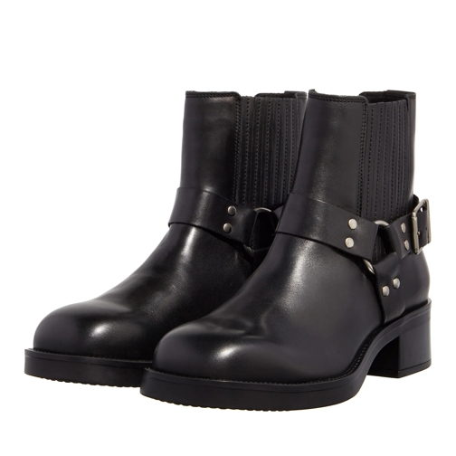 Steve Madden Breaker Black Leather Ankle Boot