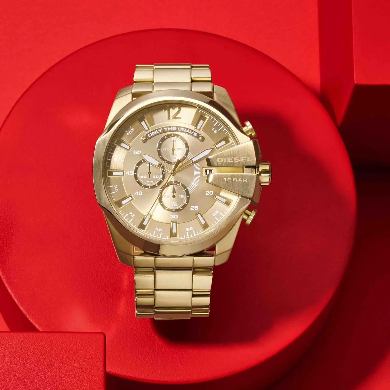 Diesel Watch Mega Chief DZ4360 Gold Chronograph