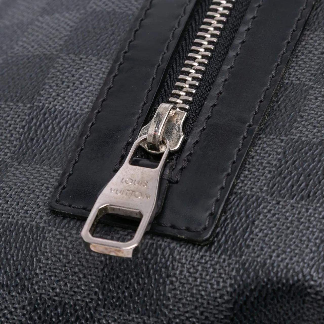 Thumbnail - Louis Vuitton Hobo Bags - Damier Graphite Mick MM - Gr. unisize - in Schwarz - für Damen
