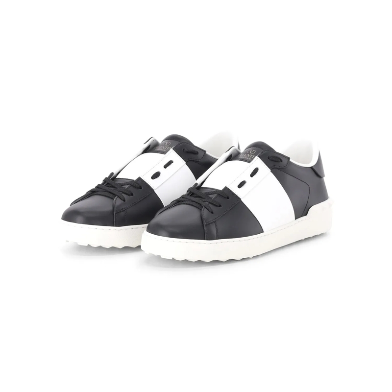 Valentino Garavani Low-Top-Sneaker Sneaker aus Leder Schwarz