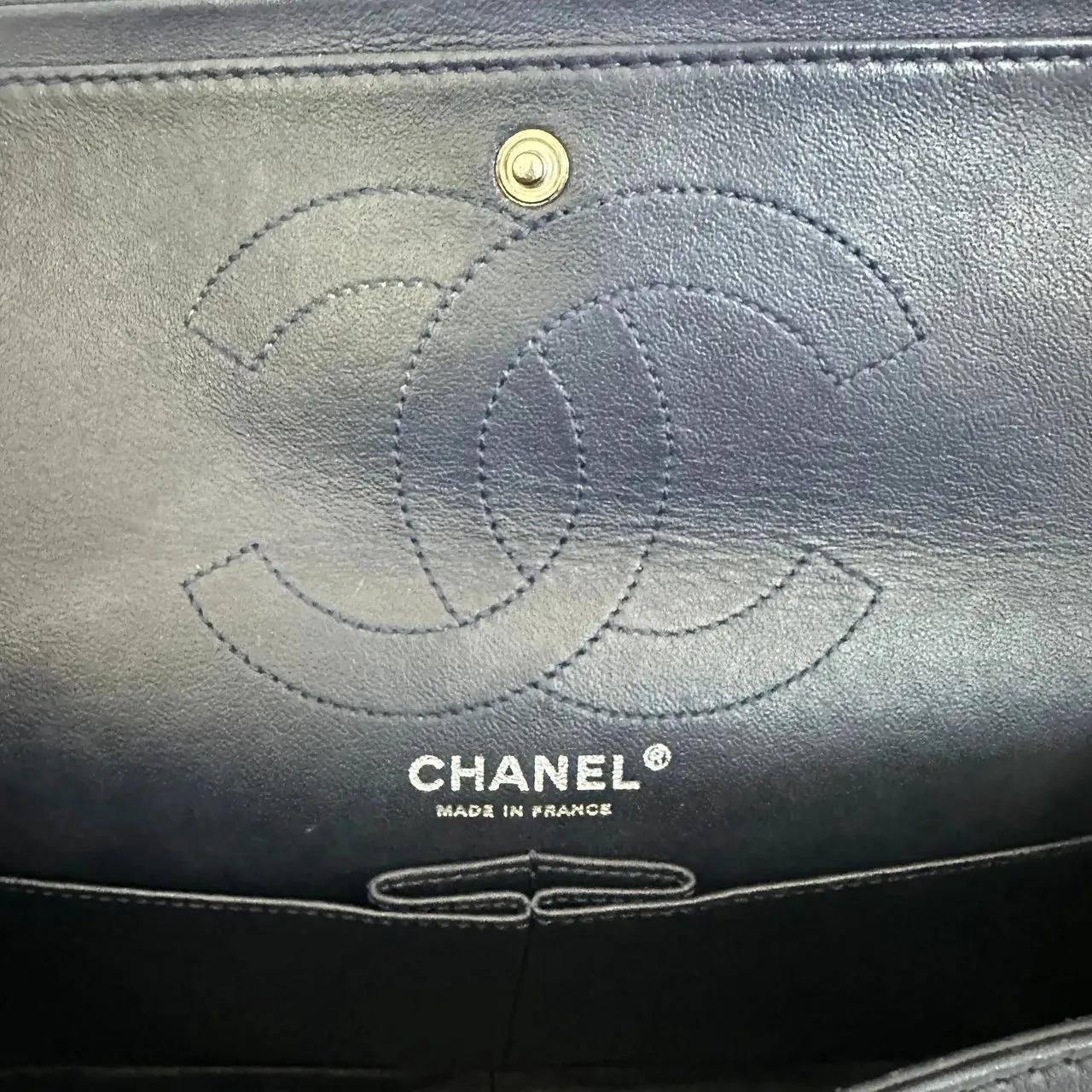 Thumbnail - Chanel Crossbody Bags - Chanel 2.55 Reissue 226 Medium Double Flap Bag Met - Gr. unisize - in Weiß - für Damen