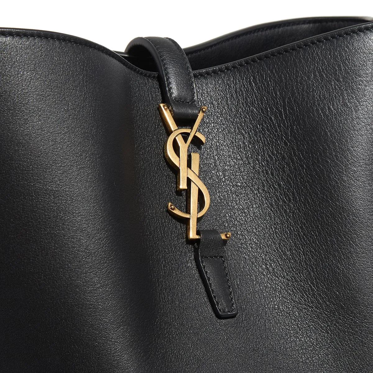 Saint Laurent Bucket bags Slouchy Bucket in zwart