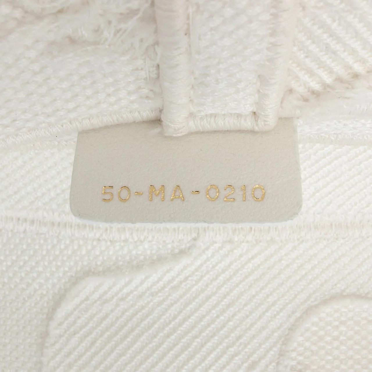 Thumbnail - Christian Dior Hobo Bags - Canvas Embroidered Camouflage Saddle Bag - Gr. unisize - in Weiß - für Damen