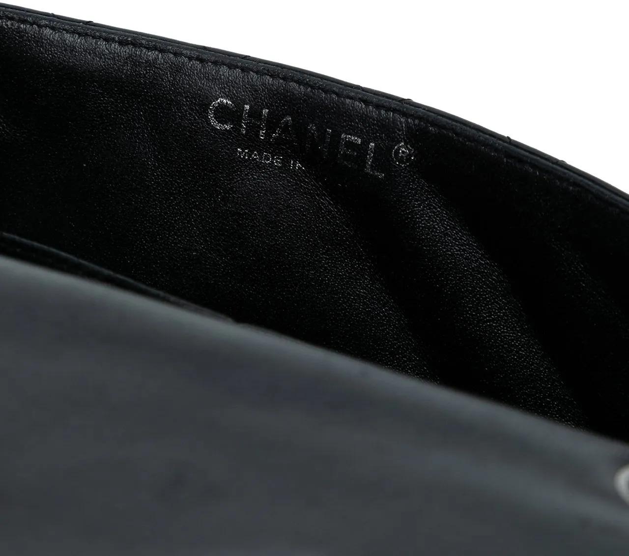 Thumbnail - Chanel Hobo Bags - Classic Patent East West Single Flap - Gr. unisize - in Blau - für Damen