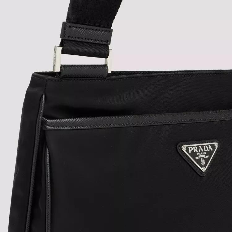 Thumbnail - Prada Hobo Bags - Black Re-Nylon And Saffiano Shoulder Bag - Gr. unisize - in Schwarz - für Damen