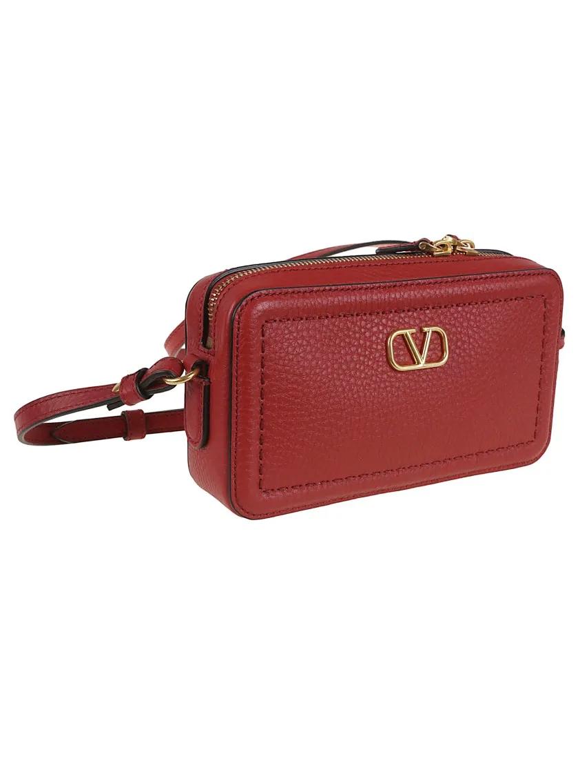 Valentino Garavani Hobo bags Grained Calfskin Mini Camera Case in rood