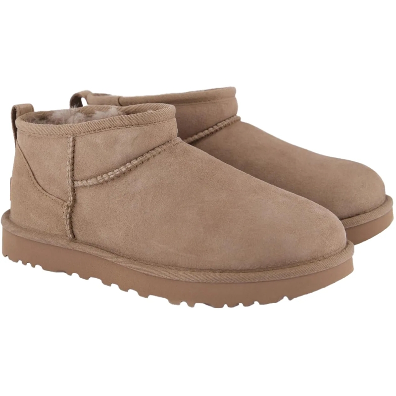 UGG Stiefel Ultra Mini Suede Boots With Plush Lining Neutrals