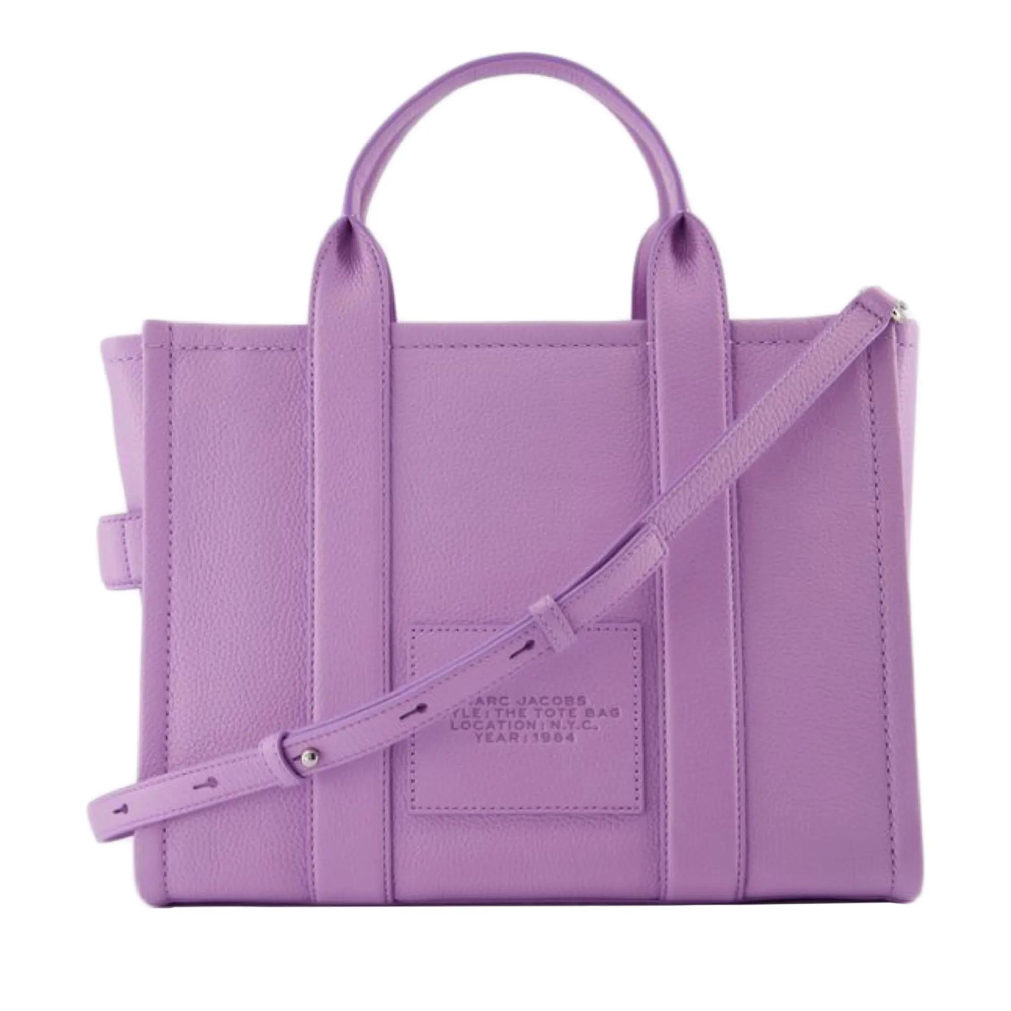 Marc Jacobs Shoppers & Totes The Medium Tote Leather Purple in paars