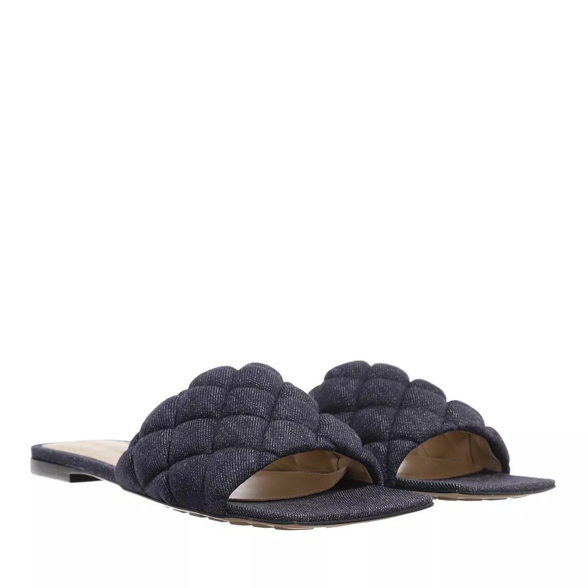 Bottega veneta quilted slides hot sale