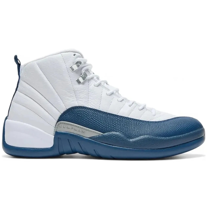 Nike Low-Top-Sneaker Jordan 12 Retro French Blue (2025) weiß