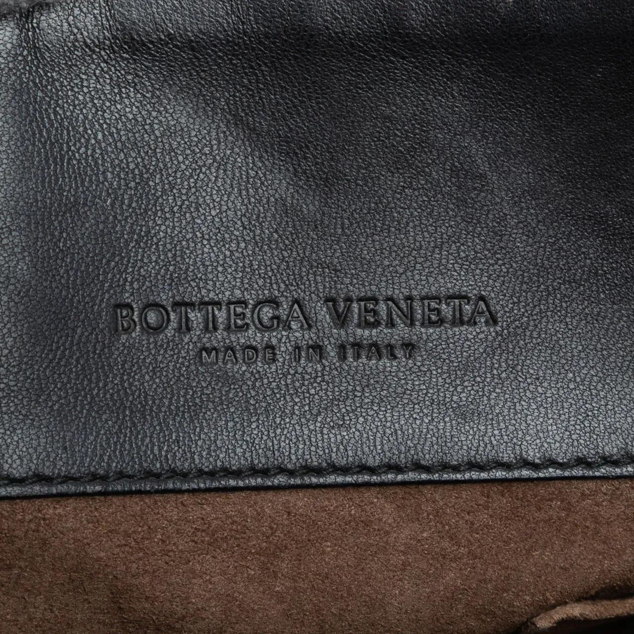 Thumbnail - Bottega Veneta Hobo Bags - Medium Nappa Intrecciato Olimpia Shoulder Bag - Gr. unisize - in Schwarz - für Damen
