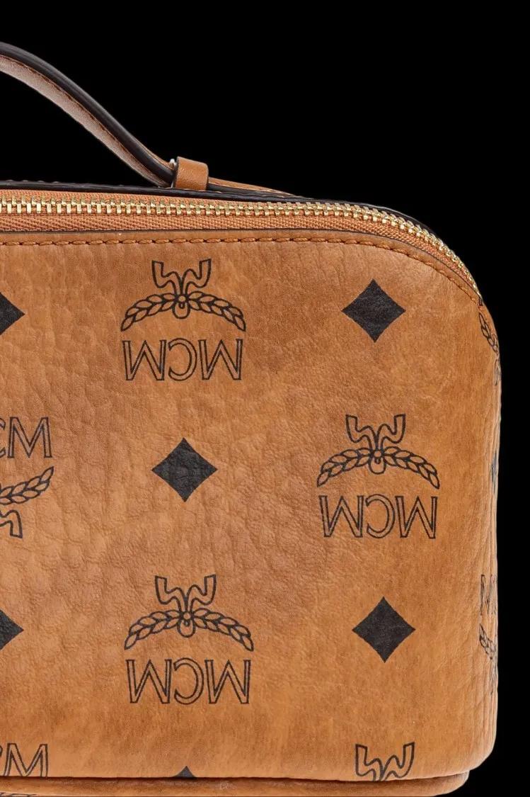 Thumbnail - MCM Crossbody Bags - Structured Brown Bag With Clean Lines And Function - Gr. unisize - in Braun - für Damen