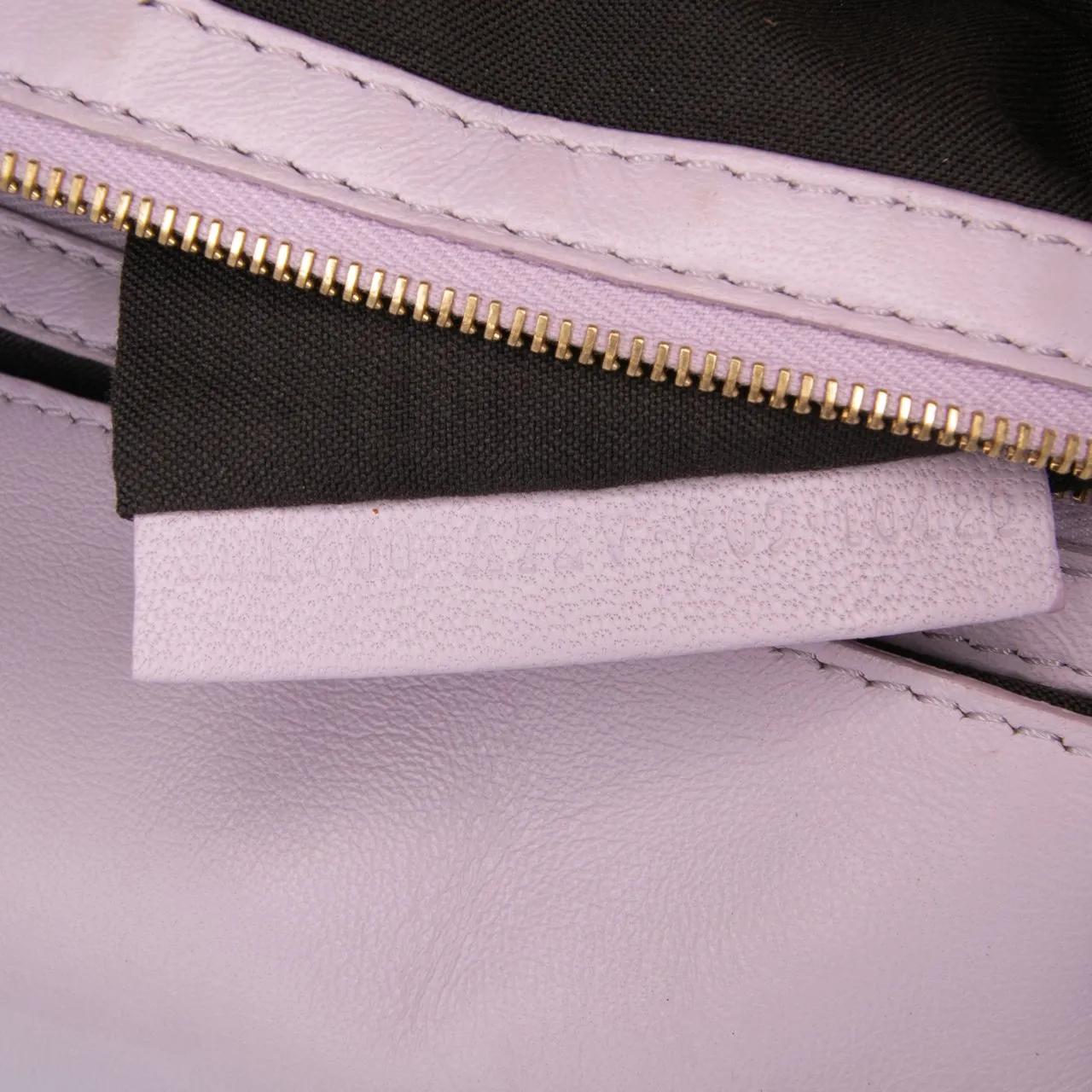 Thumbnail - Fendi Hobo Bags - Medium Leather Embossed FF Baguette Satchel - Gr. unisize - in Gold - für Damen