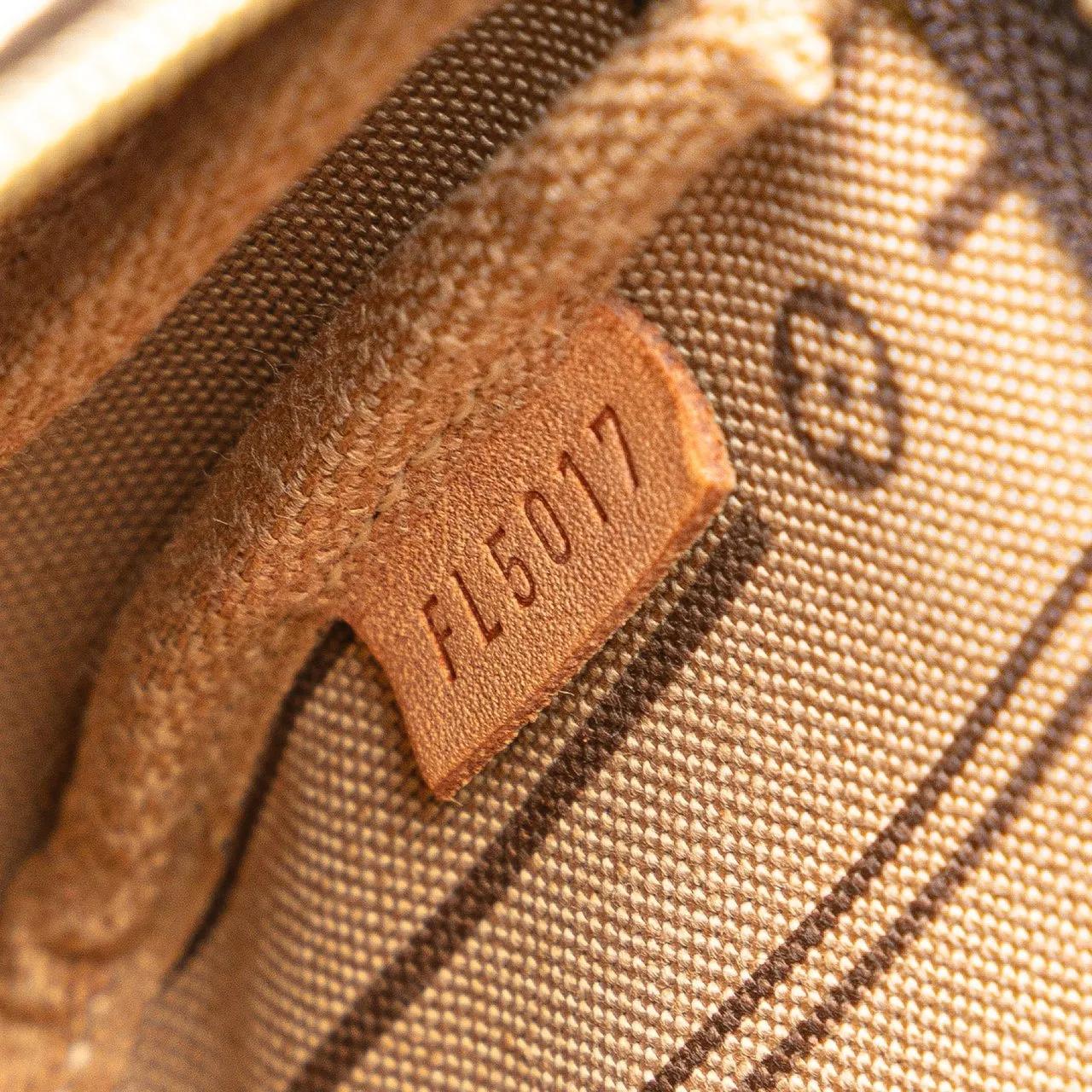 Louis Vuitton Hobo bags Monogram Trunks and Bags Mini Pochette Accessoires in bruin
