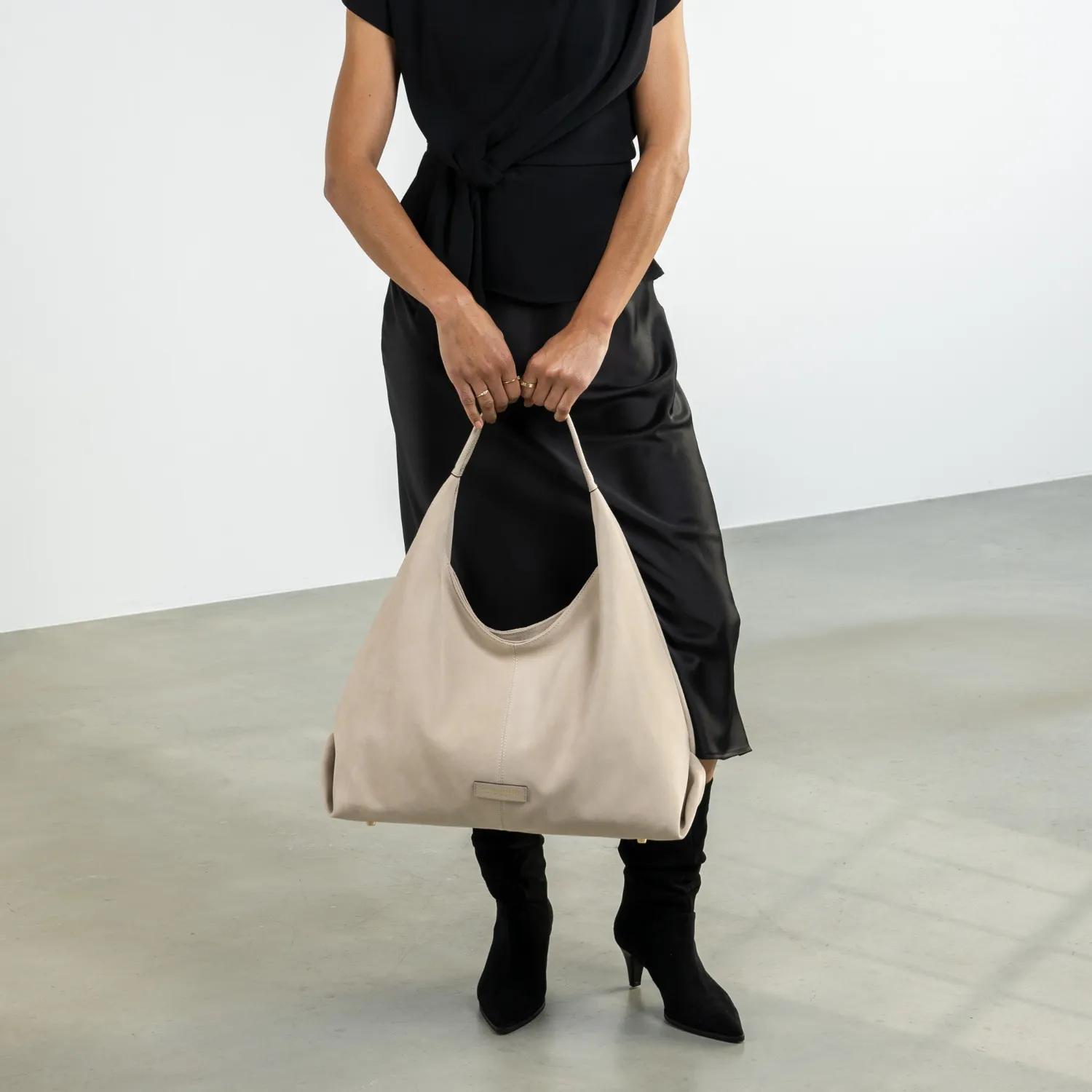 Isabel Bernard Hobo bags Honoré Grace Schultertasche in crème