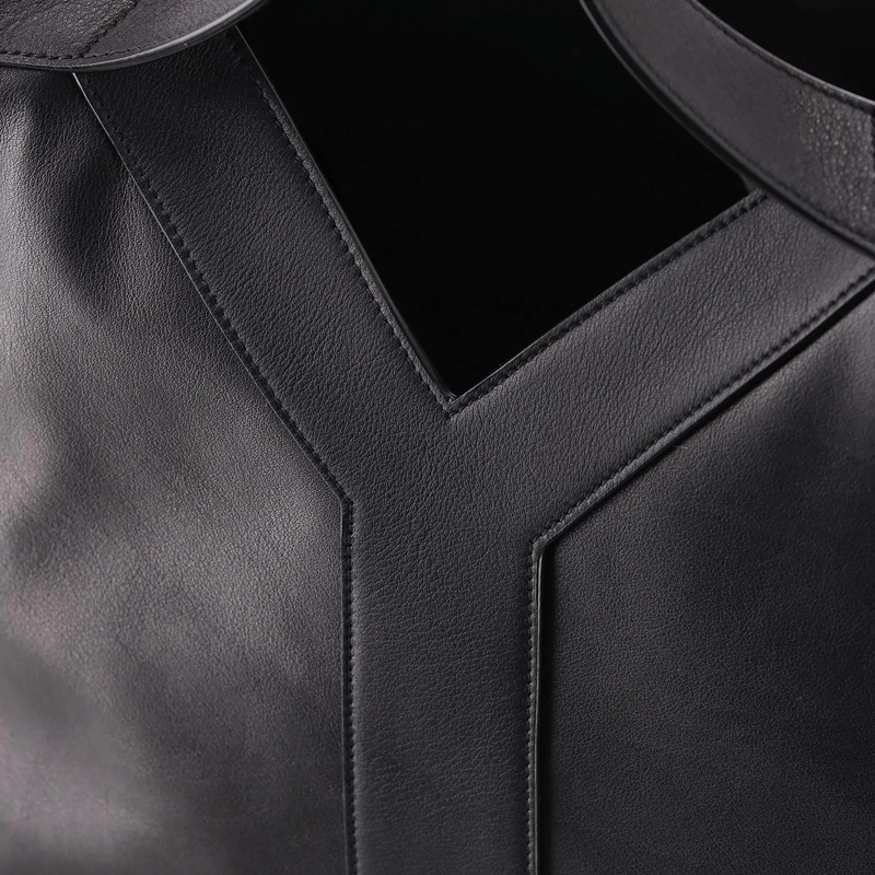 Saint Laurent Crossbody Bag Y Tote Bag aus Leder schwarz(Image 4)