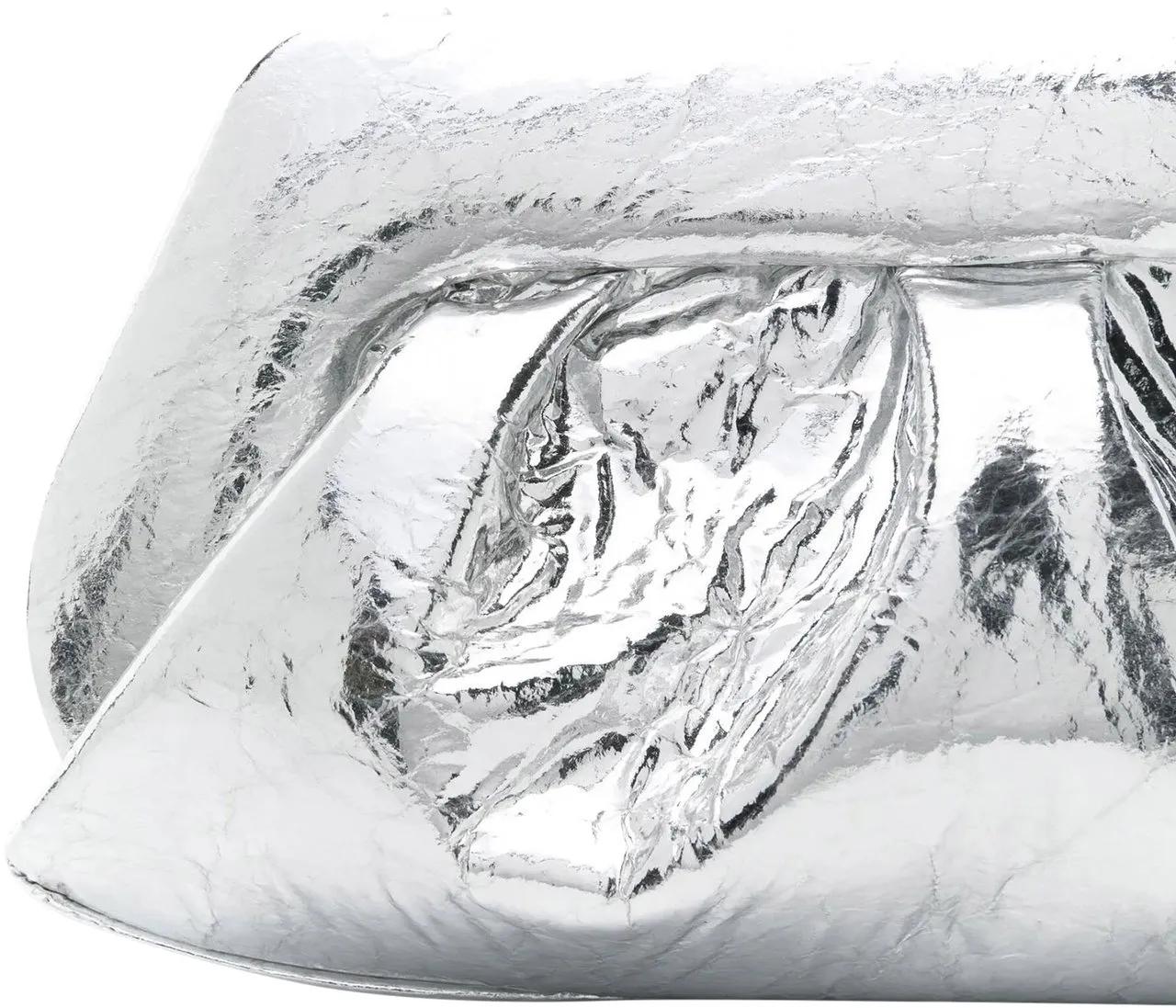 Themoirè Hobo bags Emera Shoulder Bag With Magnetic Closure in zilver