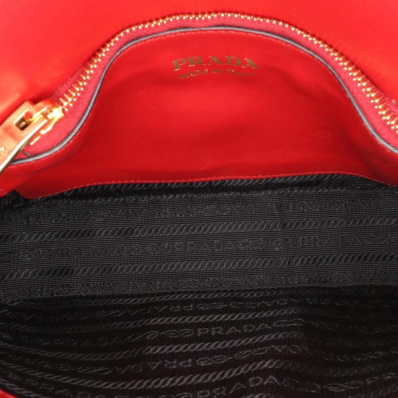 Thumbnail - Prada Hobo Bags - Saffiano Lux Embleme Satchel - Gr. unisize - in Rot - für Damen