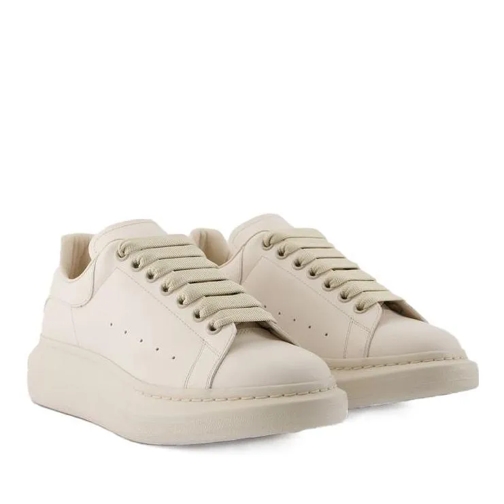 Alexander McQueen Oversized Sneakers - Leather - Beige Neutrals lage-top sneaker