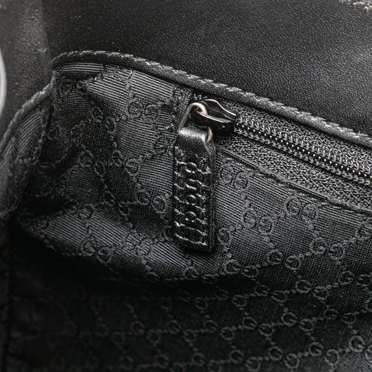 Thumbnail - Gucci Crossbody Bags - Leather Web Handbag - Gr. unisize - in Schwarz - für Damen