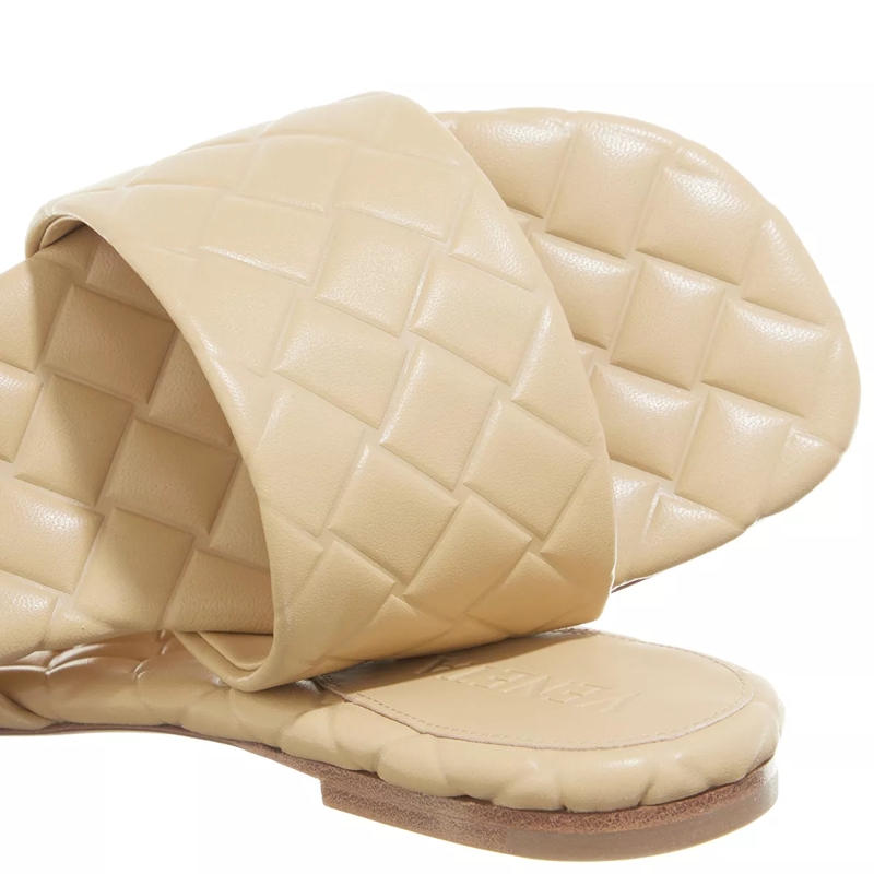 Bottega Veneta Slides Flat Sandal Leather Cane Sugar(Image 4)