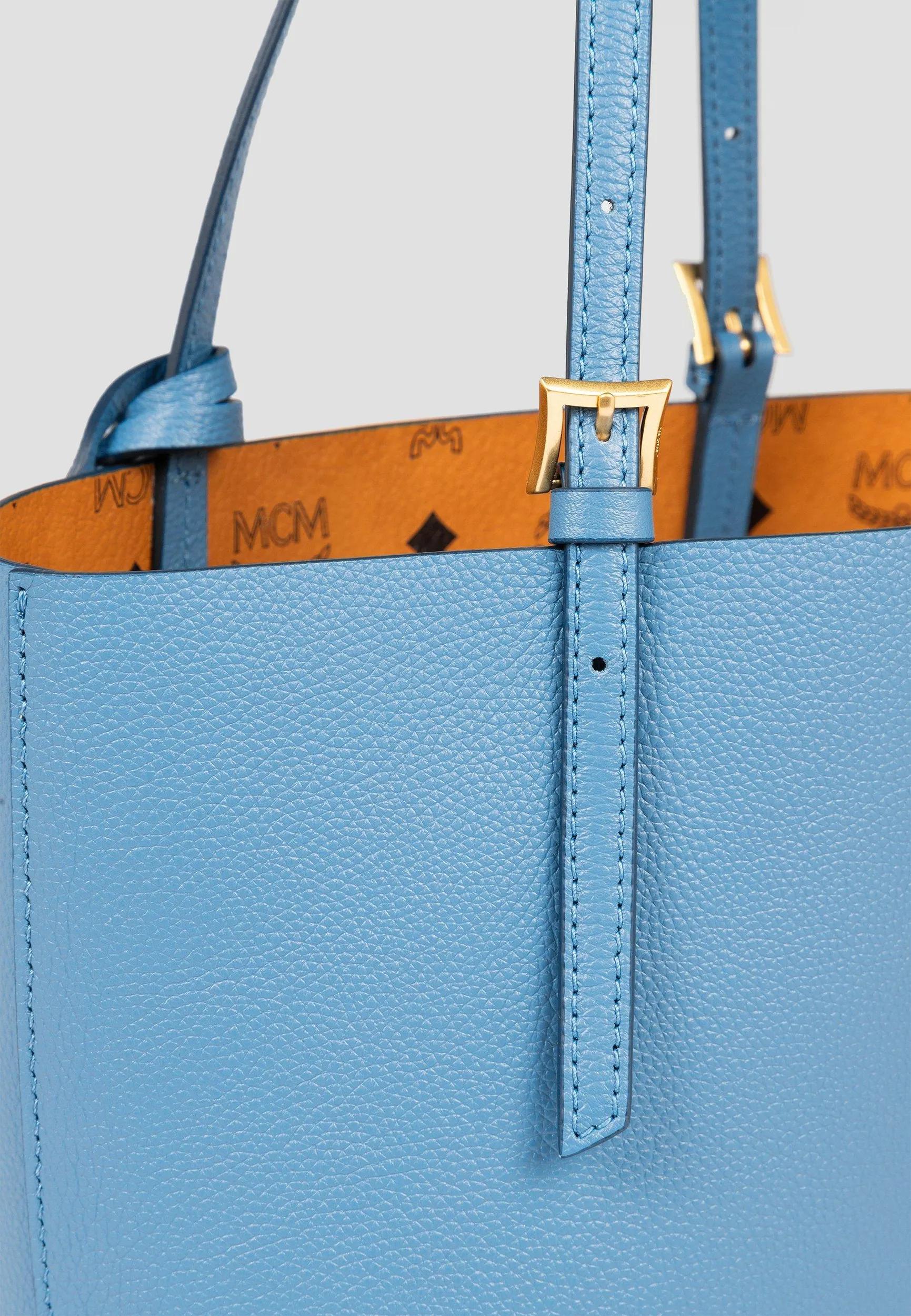 Thumbnail - MCM Crossbody Bags - Himmel Shopper aus Leder mit Logoprägung - Gr. unisize - in Blau - für Damen
