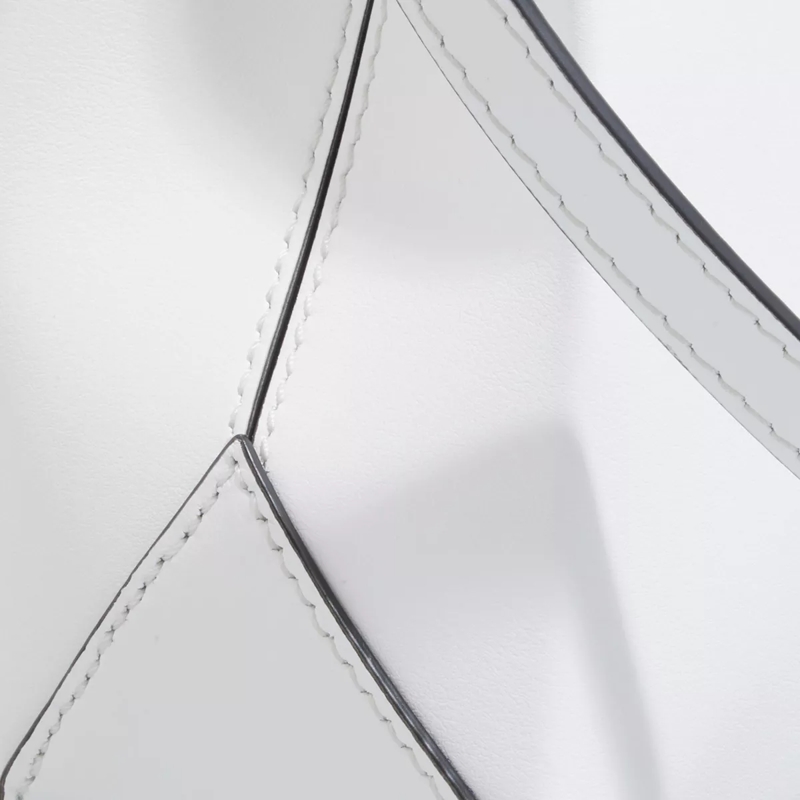 Moschino Crossbody Bag 100% Pure Moschino Shoulder Bag Fantasy Print White(Image 4)