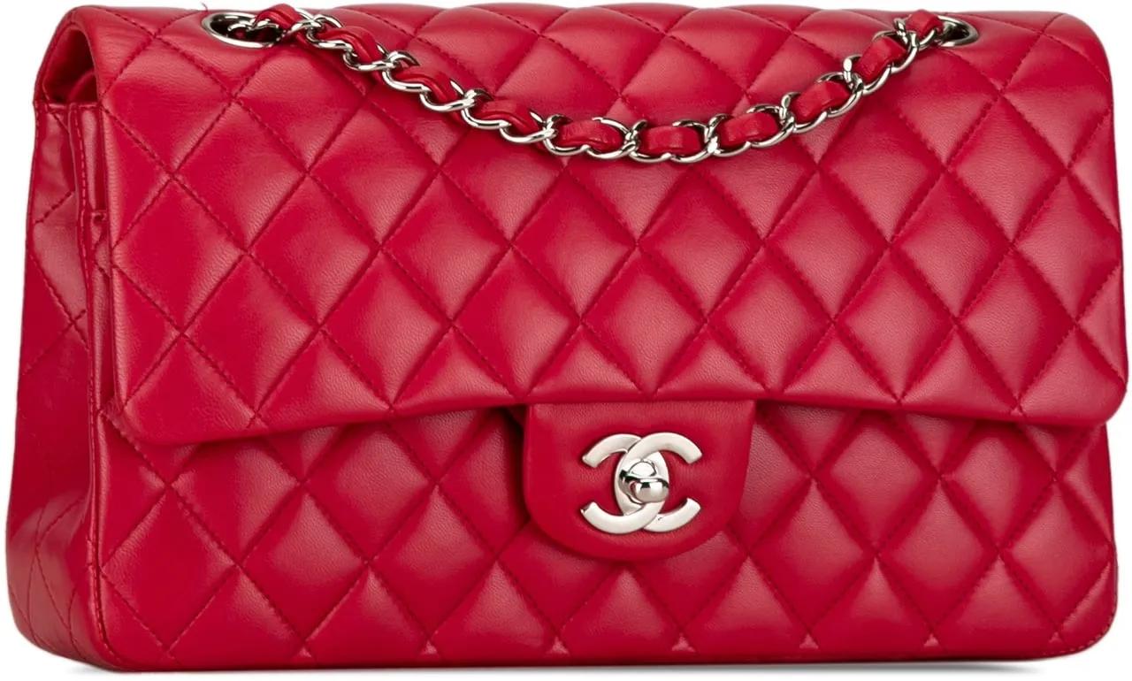 Chanel Shoppers Medium Classic Lambskin Double Flap in rood