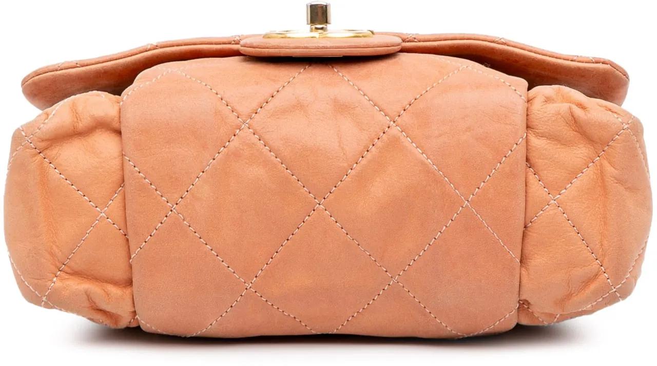 Thumbnail - Chanel Hobo Bags - Small Aged Calfskin Chic Quilt Flap - Gr. unisize - in Orange - für Damen