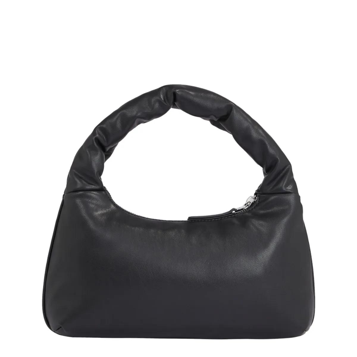 Calvin Klein Crossbody bags Must Handtasche in zwart