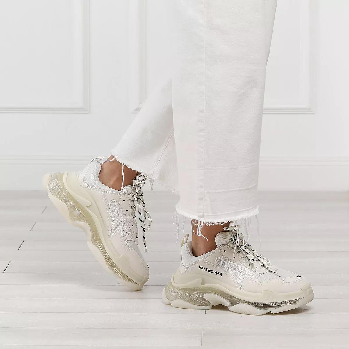 Balenciaga Triple S Clear Sole Sneakers Light Beige Platform Sneaker