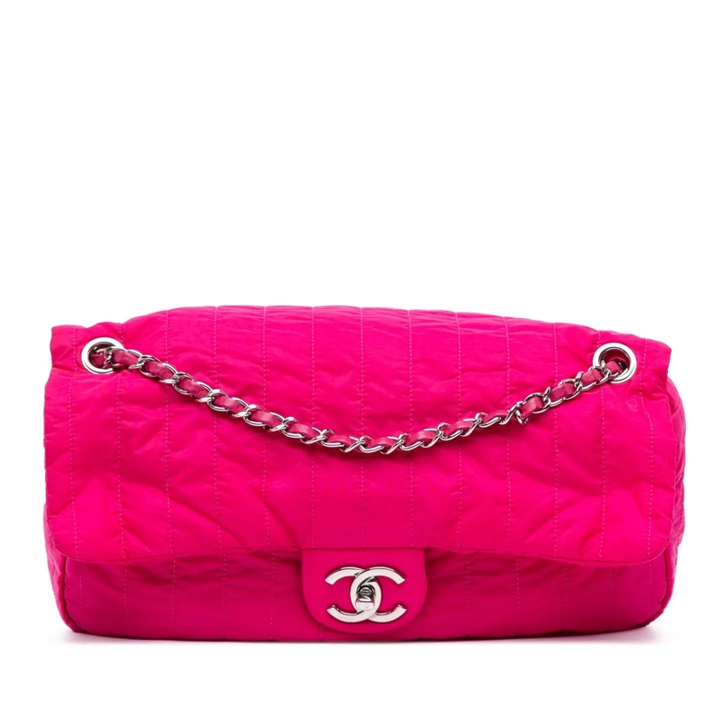 Chanel Sac à bandoulière Jumbo Quilted Nylon Soft Shell Flap rose