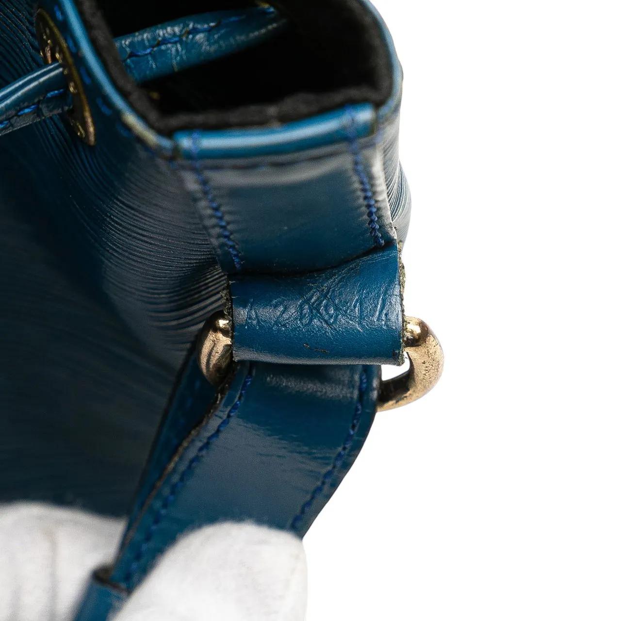 Thumbnail - Louis Vuitton Hobo Bags - Epi Petit Noe - Gr. unisize - in Blau - für Damen