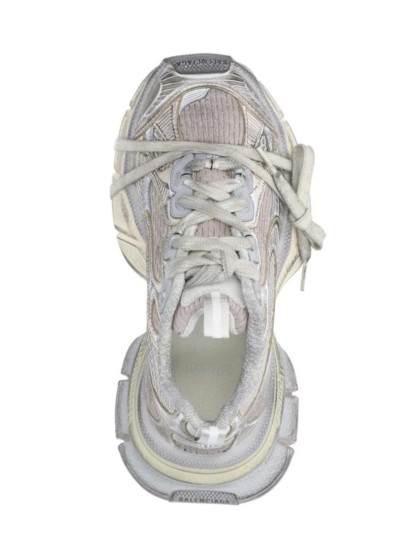 Thumbnail - Balenciaga Low-Top Sneaker - Oversized Platform Sneakers With Distressed Grey M - Gr. 38 (EU) - in Beige - für Damen